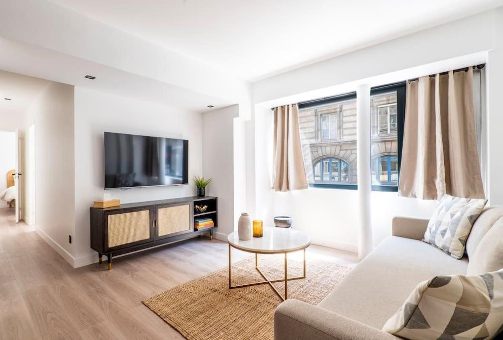 Gembnb Luxury Apartments - Residence Rivoli Paris Exteriör bild