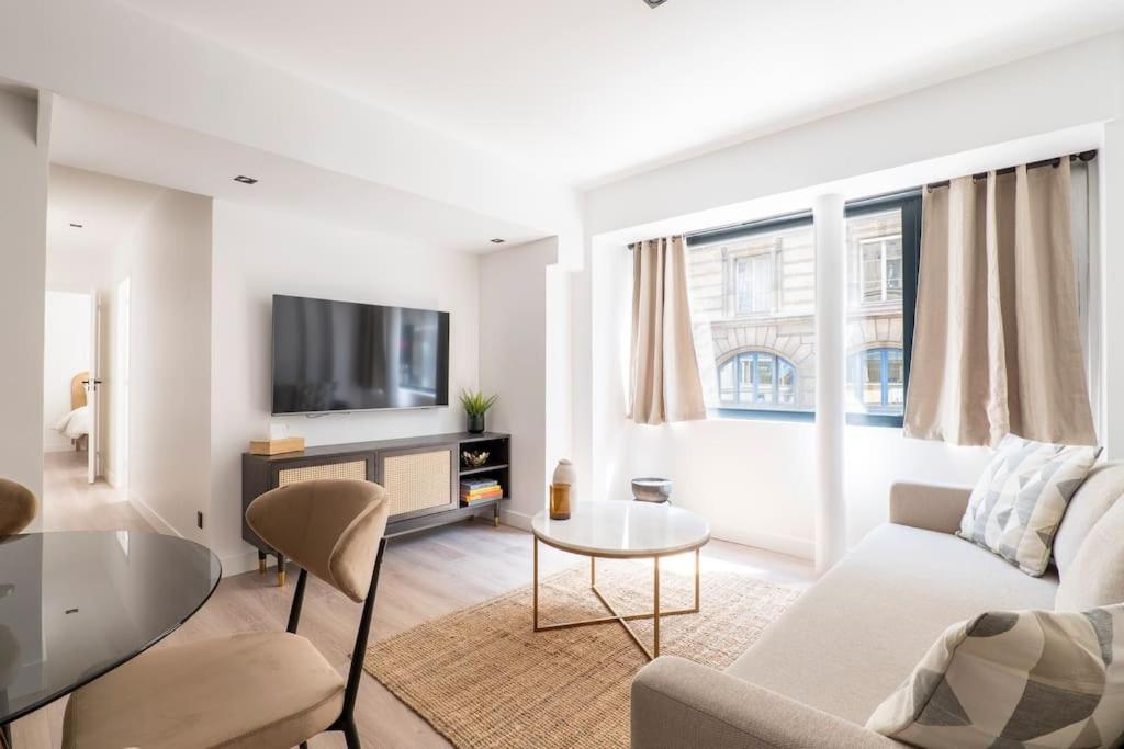 Gembnb Luxury Apartments - Residence Rivoli Paris Exteriör bild