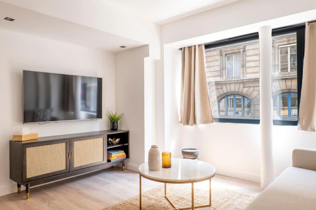 Gembnb Luxury Apartments - Residence Rivoli Paris Exteriör bild