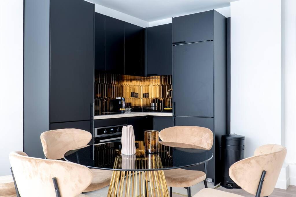 Gembnb Luxury Apartments - Residence Rivoli Paris Exteriör bild